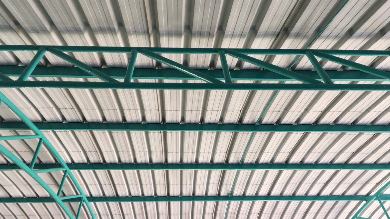 Cobertura Termoacústica: Conforto e Proteção para Sua Casa ou Galpão